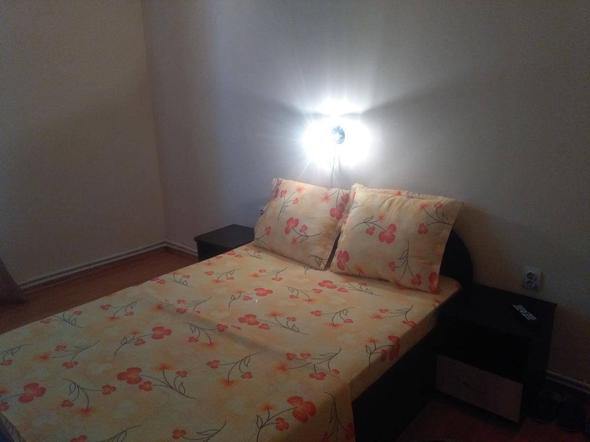 Casa Ovi Si Simo Hotell Haţeg Exteriör bild