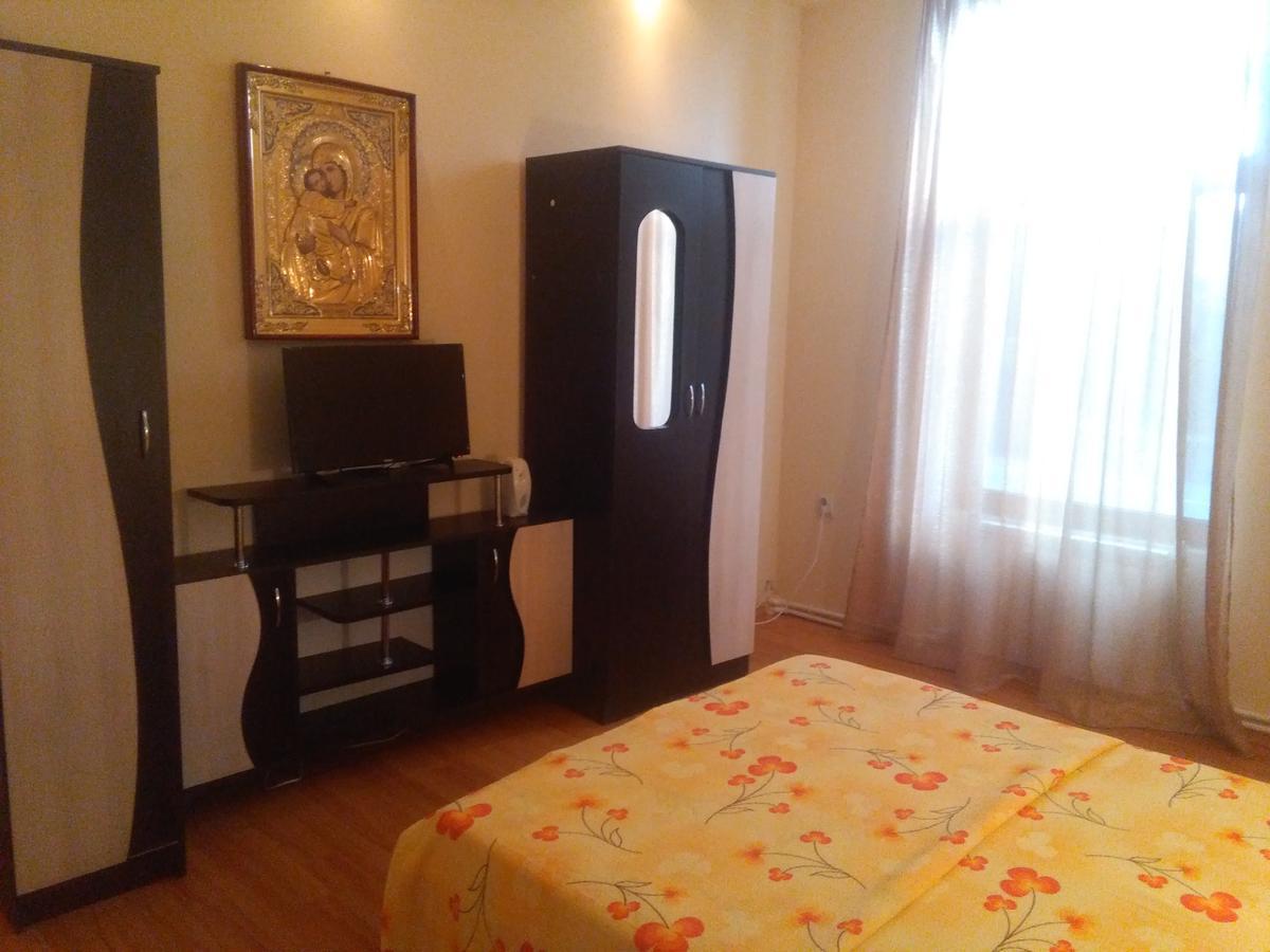 Casa Ovi Si Simo Hotell Haţeg Exteriör bild
