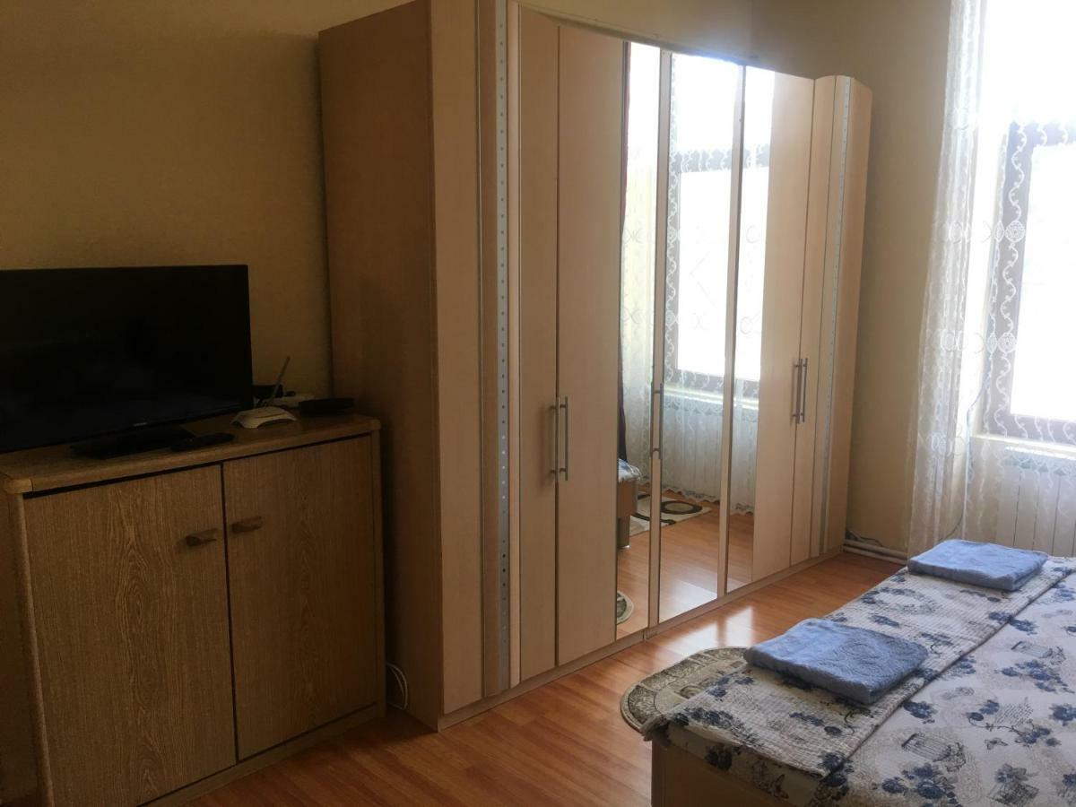 Casa Ovi Si Simo Hotell Haţeg Exteriör bild